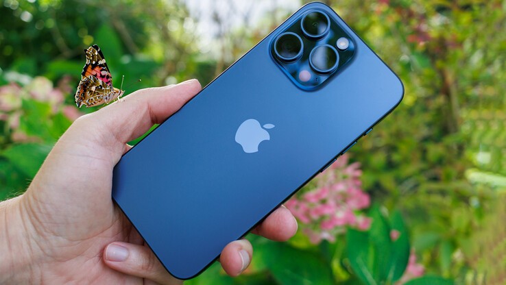 Apple iPhone 15 Pro Max (2024) – A New Era in Smartphone Technology